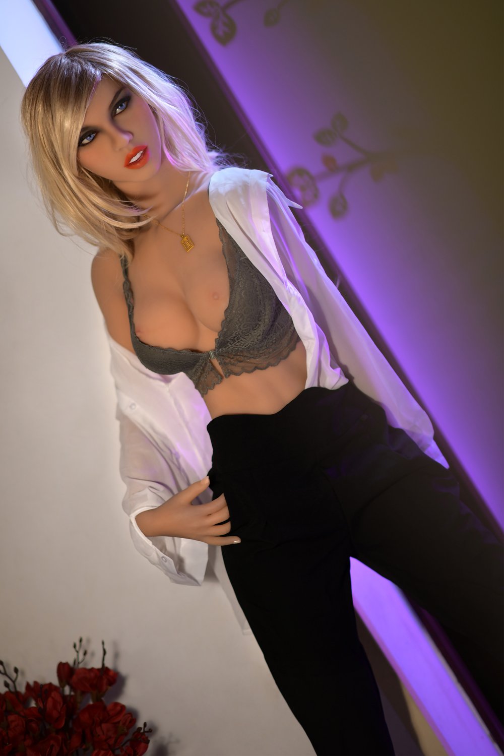 23